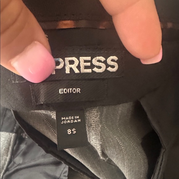 Express Grey and White Pinstriped Signature Stretch Editor Pants. Sz 8/P - Picture 8 of 12